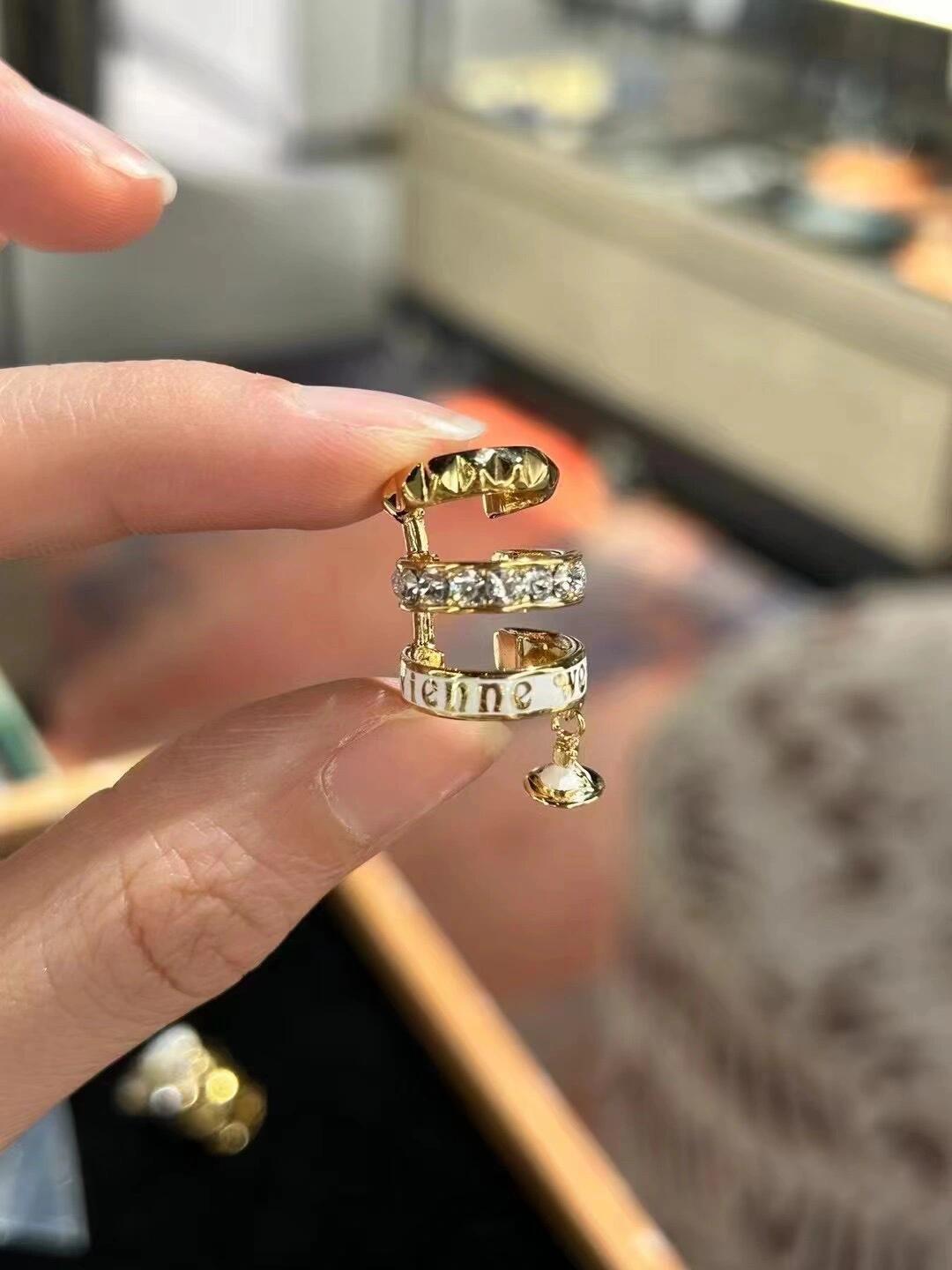 西太后【VivienneWestwood】什么是快乐星球，来，这就是快乐星球！重磅推荐，闭眼入准没错！纯