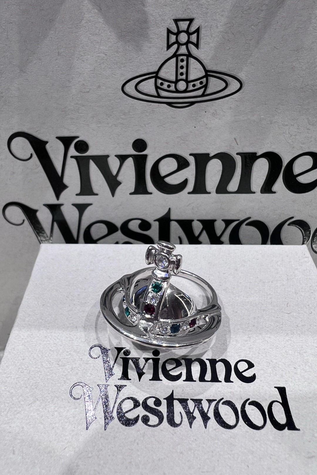西太后【VivienneWestwood】什么是快乐星球，来，这就是快乐星球！重磅推荐，闭眼入准没错！纯