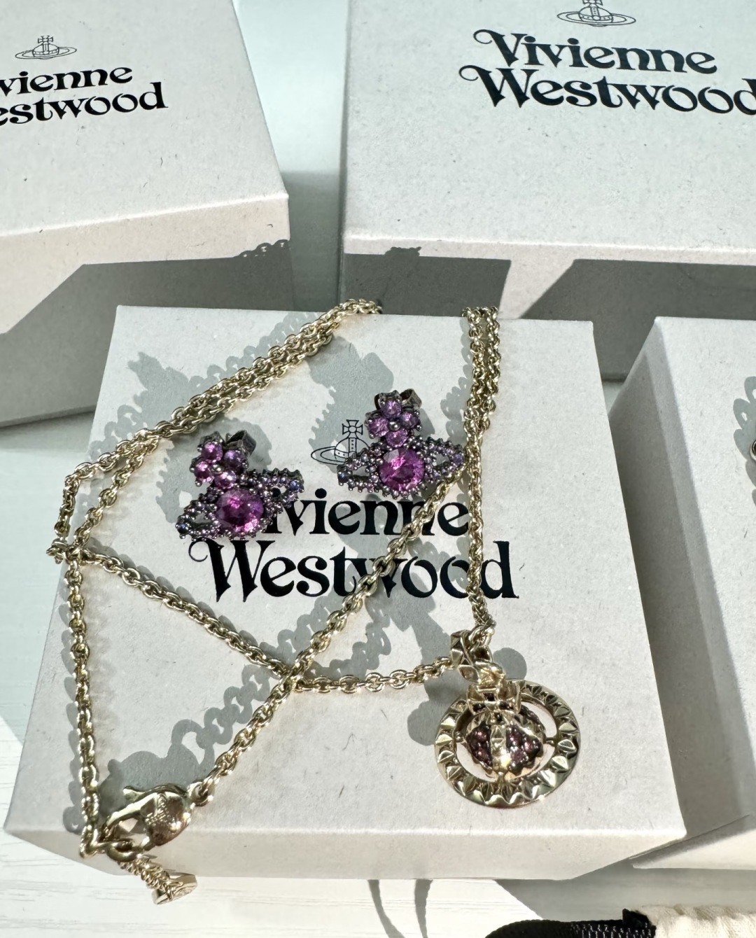 西太后【VivienneWestwood】什么是快乐星球，来，这就是快乐星球！重磅推荐，闭眼入准没错！纯