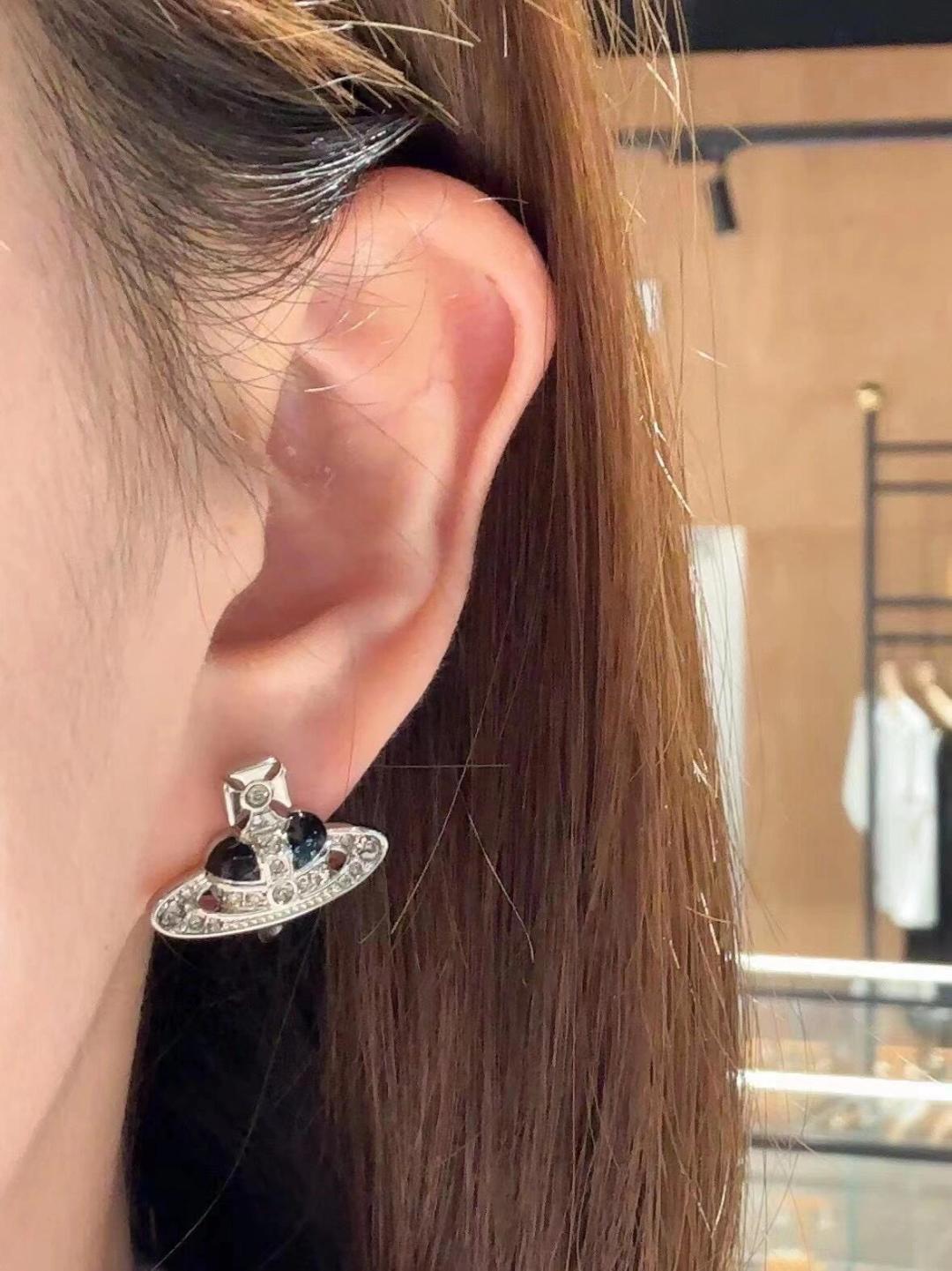 西太后【VivienneWestwood】什么是快乐星球，来，这就是快乐星球！重磅推荐，闭眼入准没错！纯