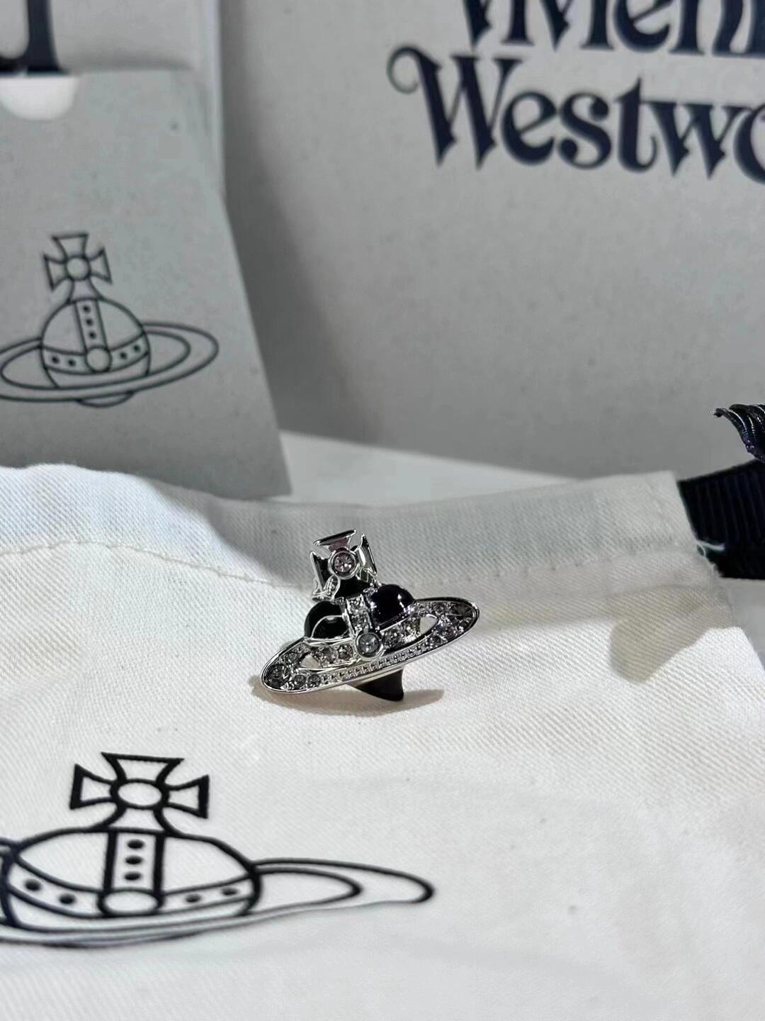 西太后【VivienneWestwood】什么是快乐星球，来，这就是快乐星球！重磅推荐，闭眼入准没错！纯