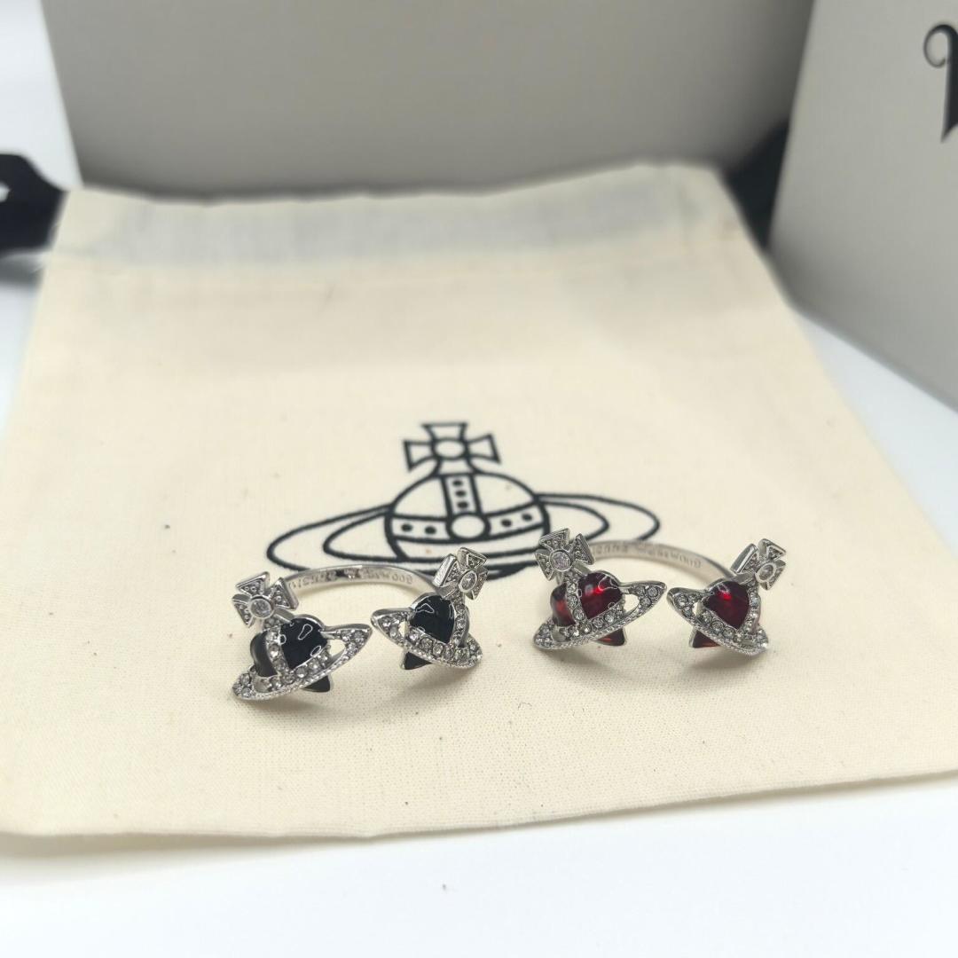 戒指西太后【VivienneWestwood】什么是快乐星球，来，这就是快乐星球！重磅推荐，闭眼入准没错