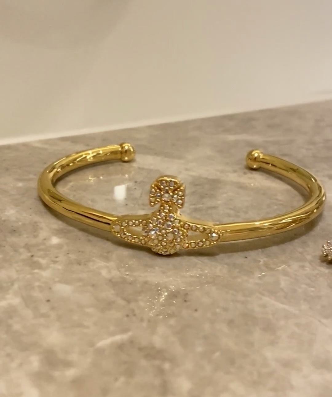 西太后【VivienneWestwood】什么是快乐星球，来，这就是快乐星球！重磅推荐，闭眼入准没错！纯