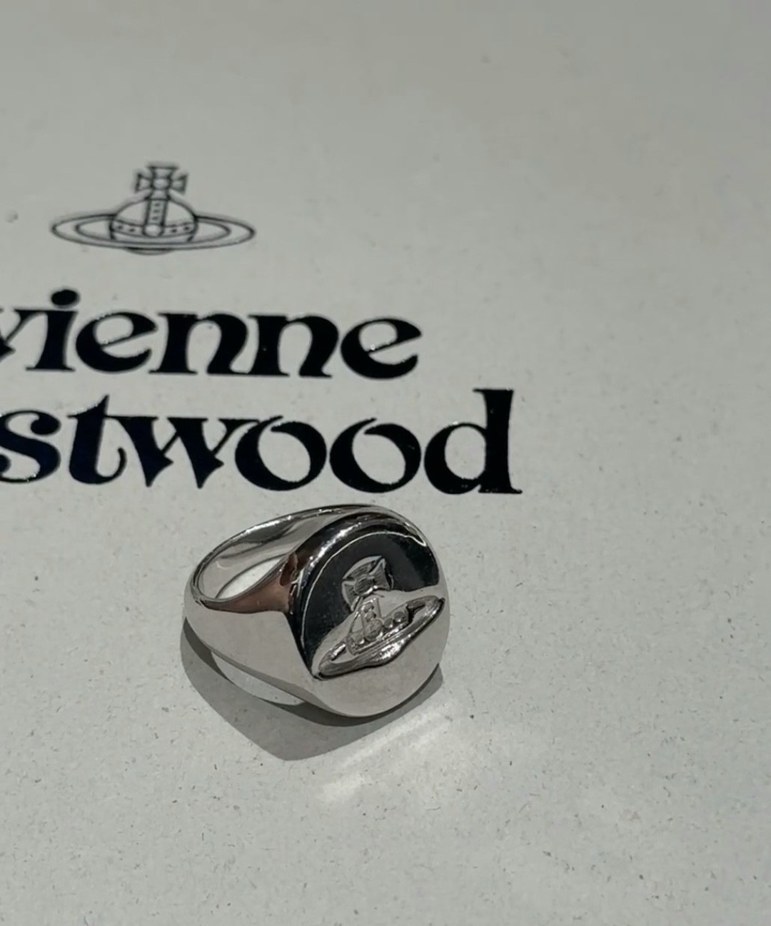 西太后【VivienneWestwood】什么是快乐星球，来，这就是快乐星球！重磅推荐，闭眼入准没错！纯