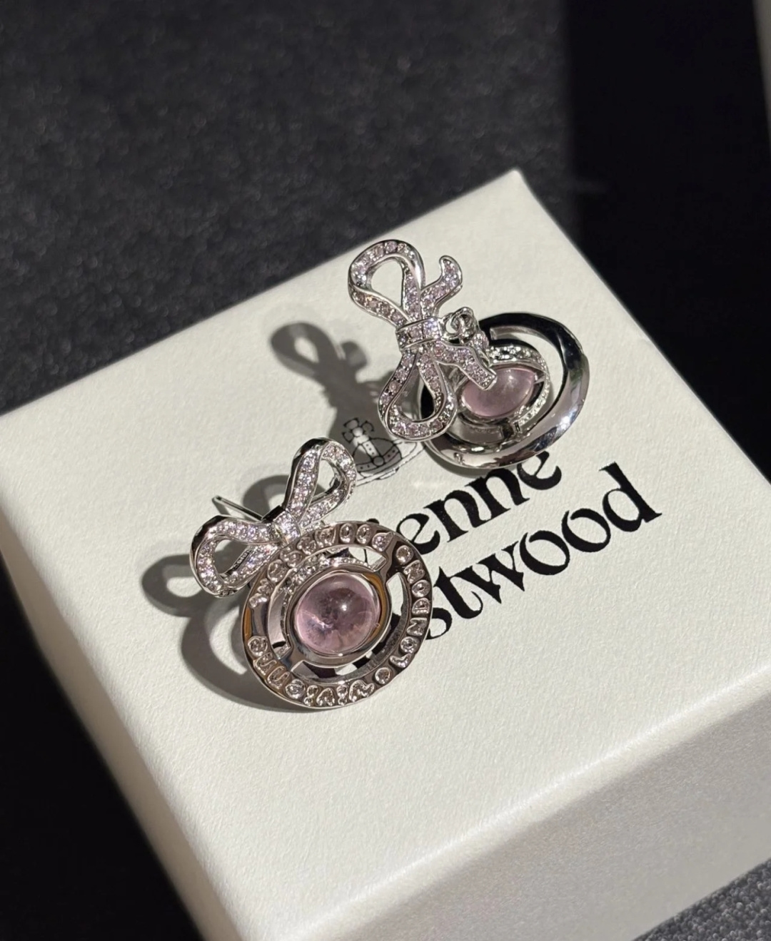 西太后【VivienneWestwood】什么是快乐星球，来，这就是快乐星球！重磅推荐，闭眼入准没错！纯