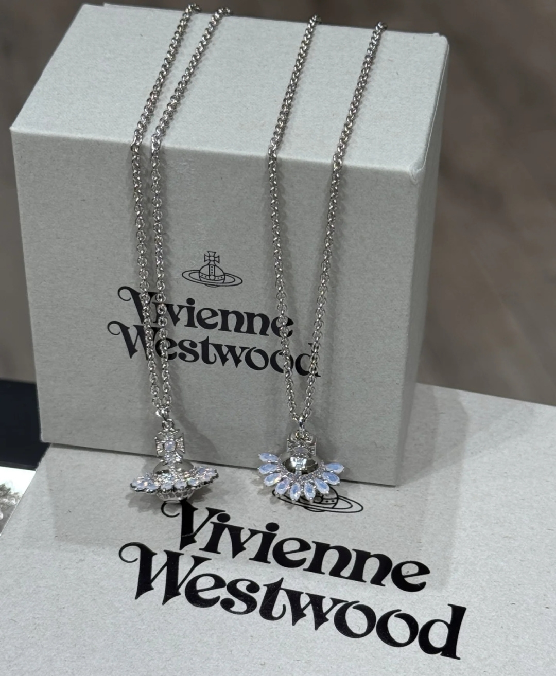 西太后【VivienneWestwood】什么是快乐星球，来，这就是快乐星球！重磅推荐，闭眼入准没错！纯