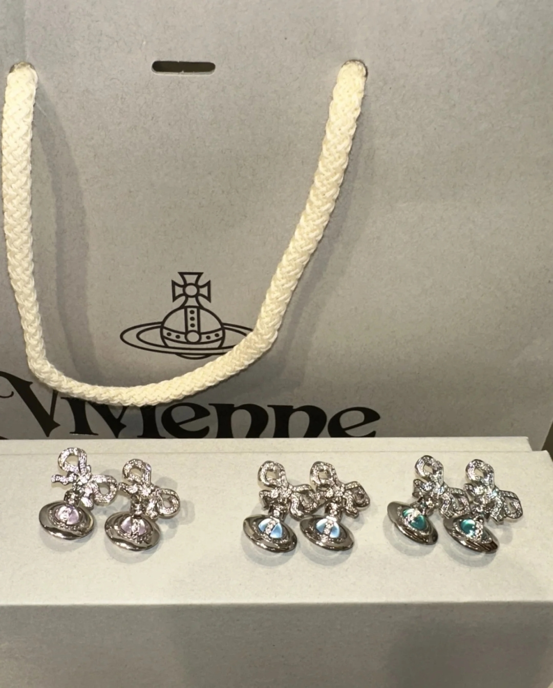 西太后【VivienneWestwood】什么是快乐星球，来，这就是快乐星球！重磅推荐，闭眼入准没错！纯