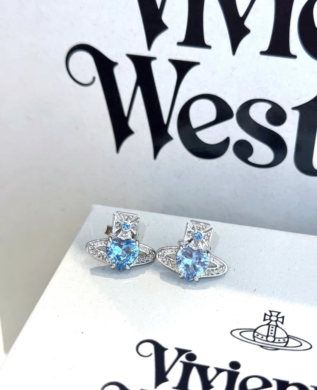 西太后【VivienneWestwood】什么是快乐星球，来，这就是快乐星球！重磅推荐，闭眼入准没错！纯
