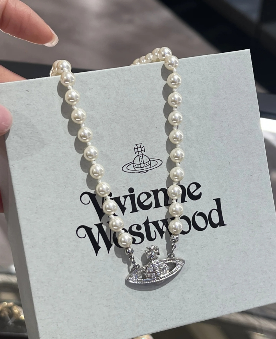 高品质西太后珍珠项链vivienne westwood英国时装设计师，时装的朋克之母！时尚潮流风格，品质