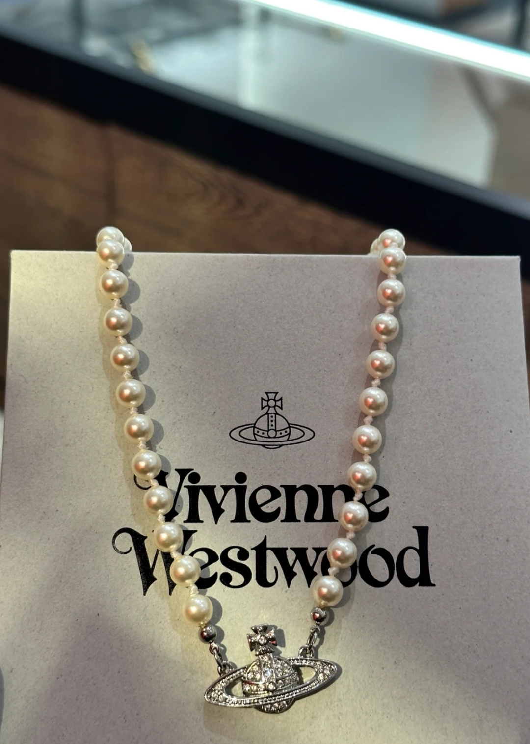 高品质西太后珍珠项链vivienne westwood英国时装设计师，时装的朋克之母！时尚潮流风格，品质
