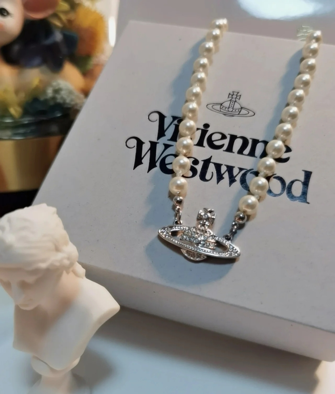 高品质西太后珍珠项链vivienne westwood英国时装设计师，时装的朋克之母！时尚潮流风格，品质