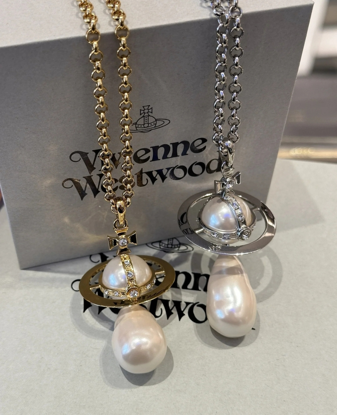 毛衣链vivienne westwood西太后薇薇安💍英国时装设计师，时装的朋克之母！时尚潮流风格，品质