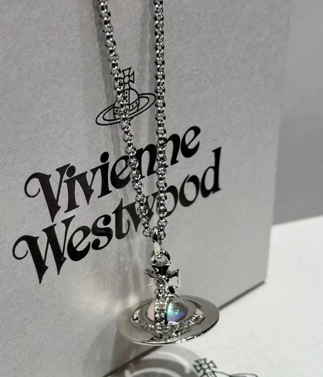 vivienne westwood西太后薇薇安💍英国时装设计师，时装的朋克之母！时尚潮流风格，品质强大，