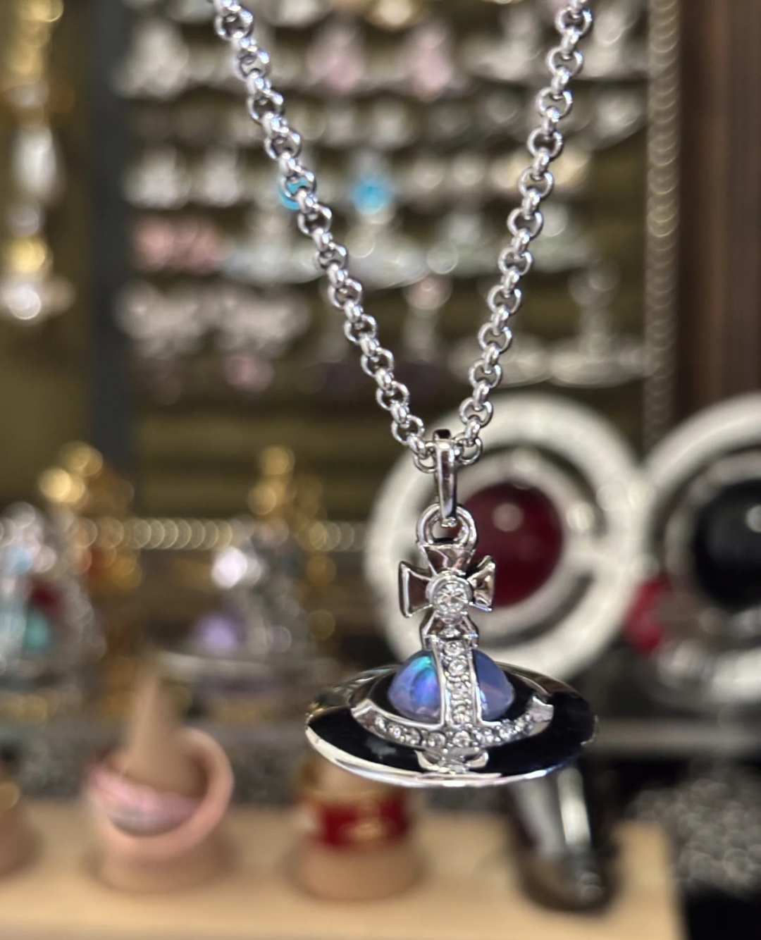 vivienne westwood西太后薇薇安💍英国时装设计师，时装的朋克之母！时尚潮流风格，品质强大，