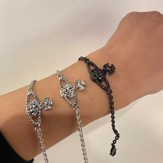 西太后vivienne 闭眼准入没错!纯王粹冠球经是典的象征,闪土耀星环勾未勒来波光 西太后vivienne 闭眼准入没错!纯王粹冠球经是典的象征,闪土耀星环勾未勒来波光