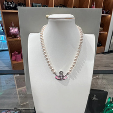 vivienne westwood西太后薇薇安💍英国时装设计师,时装的朋克之母!时尚潮流风格,品质强大, vivienne westwood西太后薇薇安💍英国时装设计师,时装的朋克之母!时尚潮流风格,品质强大,