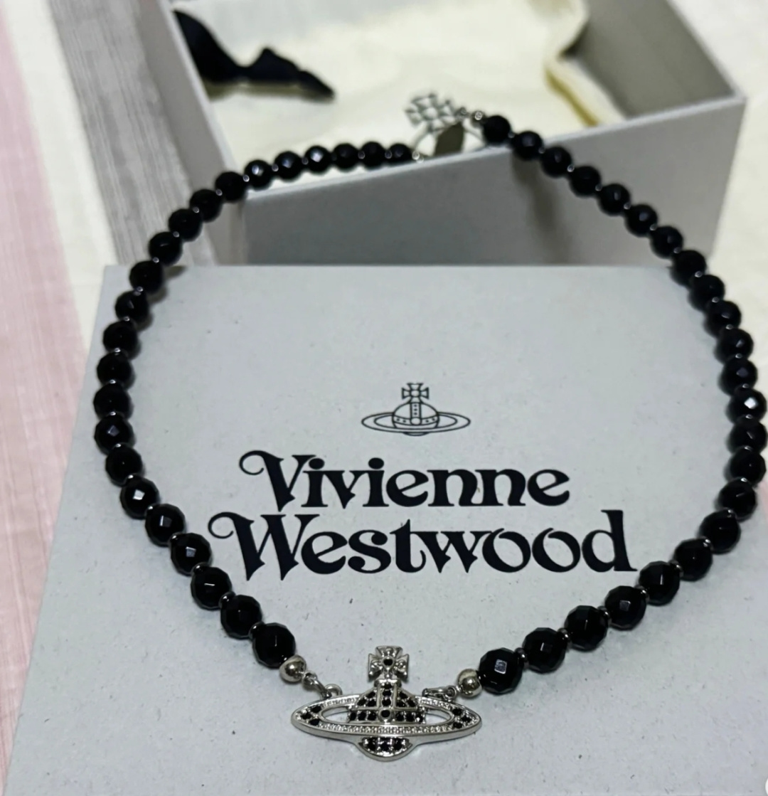 vivienne westwood西太后薇薇安💍英国时装设计师，时装的朋克之母！时尚潮流风格，品质强大，