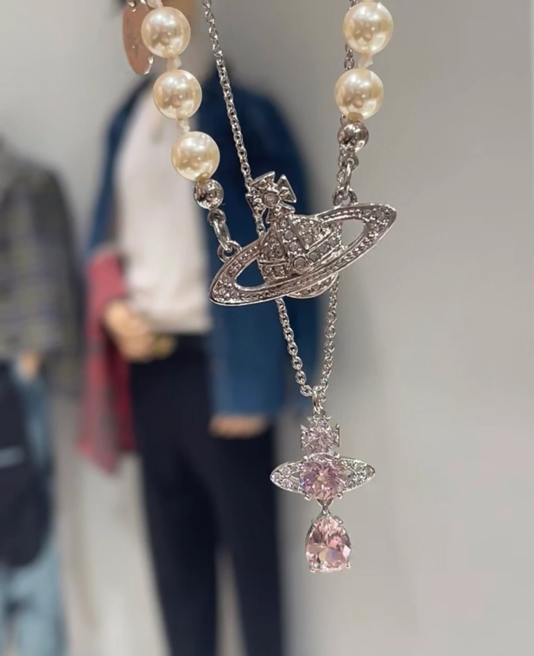 vivienne westwood西太后薇薇安💍英国时装设计师，时装的朋克之母！时尚潮流风格，品质强大，