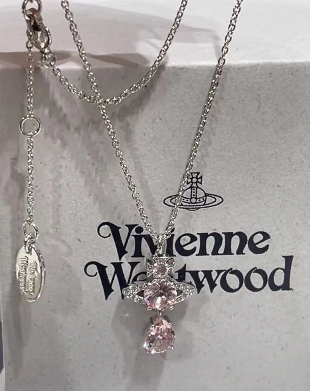 vivienne westwood西太后薇薇安💍英国时装设计师，时装的朋克之母！时尚潮流风格，品质强大，