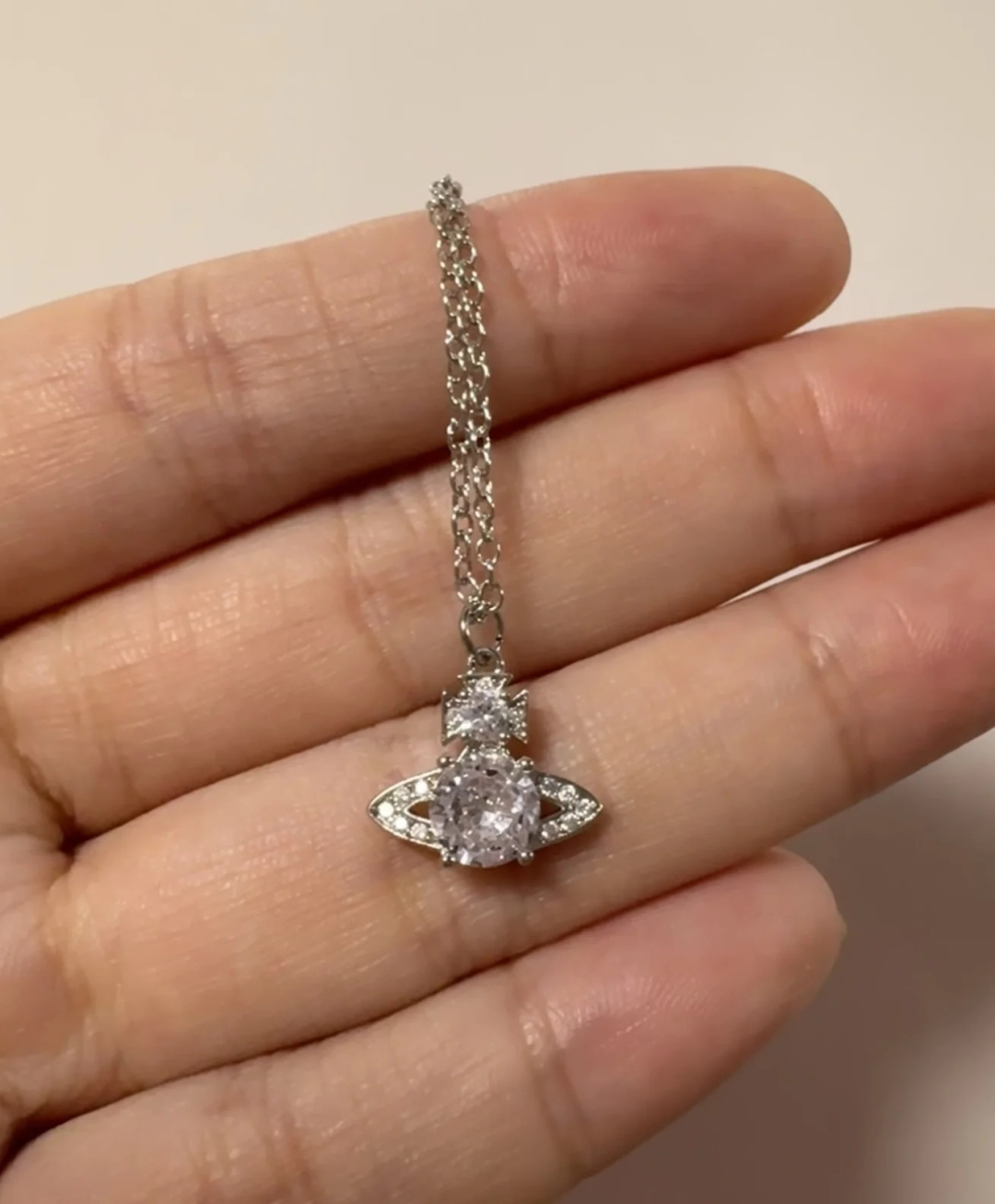 vivienne westwood西太后薇薇安💍英国时装设计师，时装的朋克之母！时尚潮流风格，品质强大，