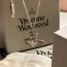 西太后vivienne 闭眼准入没错!纯王粹冠球经是典的象征,闪土耀星环勾未勒来波光 西太后vivienne 闭眼准入没错!纯王粹冠球经是典的象征,闪土耀星环勾未勒来波光