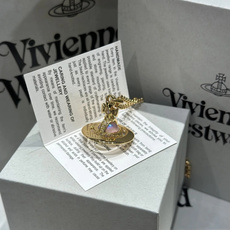 中号西太后vivienne 闭眼准入没错!纯王粹冠球经是典的象征,闪土耀星环勾未勒来 中号西太后vivienne 闭眼准入没错!纯王粹冠球经是典的象征,闪土耀星环勾未勒来