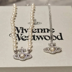 珍珠项链西太后vivienne 闭眼准入没错!纯王粹冠球经是典的象征,闪土耀星环勾未勒 珍珠项链西太后vivienne 闭眼准入没错!纯王粹冠球经是典的象征,闪土耀星环勾未勒