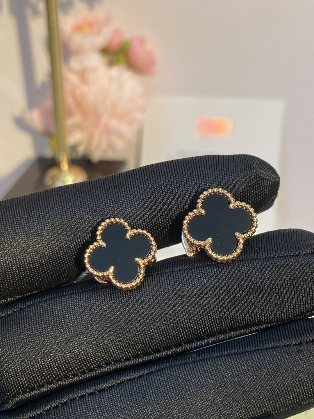 梵克雅宝 Van Cleef & Arpels 高级成衣风衣外套及大衣服饰 #16BB6CD5 9