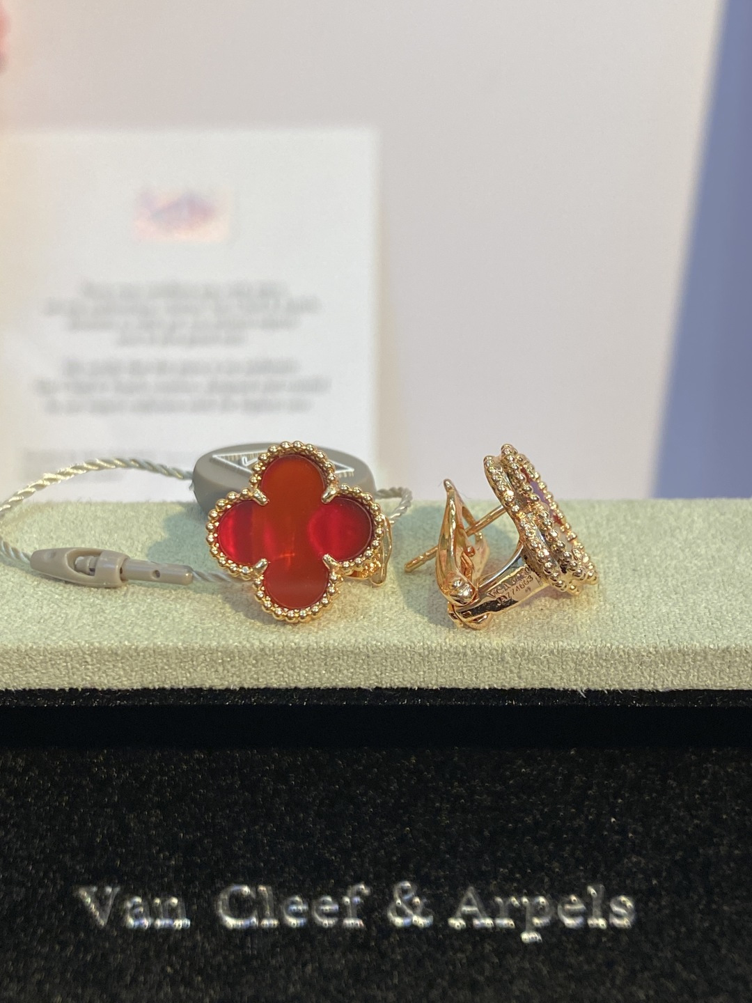梵克雅宝 Van Cleef & Arpels 高级成衣风衣外套及大衣服饰 #C4A8D214 4