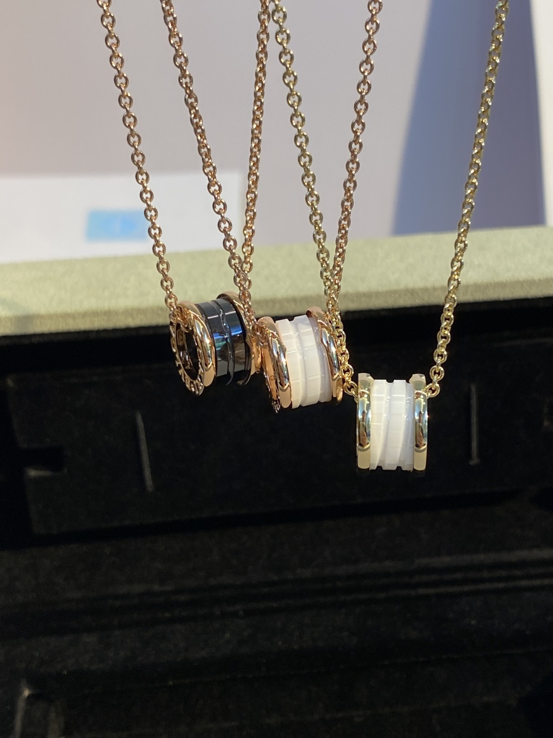 BVLGARI 불가리 스프링 목걸이 독점 전기도금 공정 18K 순금 질감-최고급 품질
