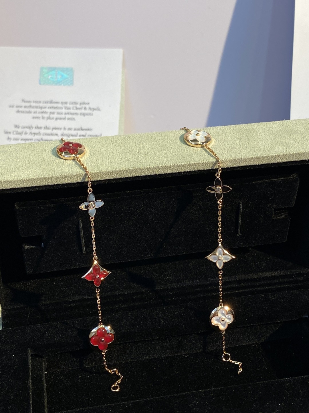 Louis Vuitton Jewelry V LVLouis Vuitton