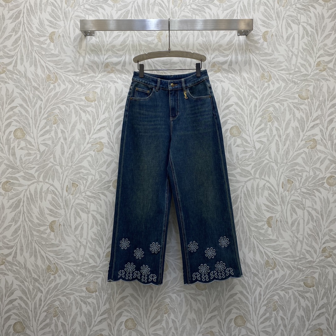 “New P708 Original Scorch Female Suit with Embroidered Jeans: High Waist, Metal Button” - 图片 1