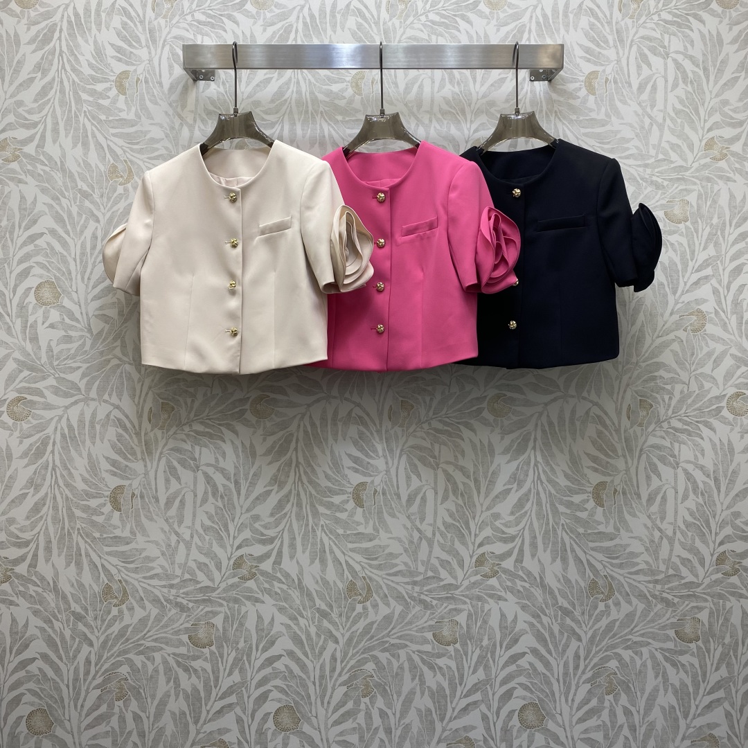 “New VaFW Women’s Suit with Tweaked Roses Design and Advanced Fabric in Picture 3 Colors” - 图片 1