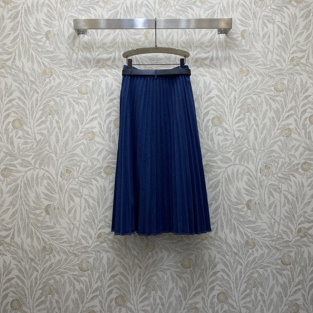 “New Va★FW Women’s Suit with Long Skirts in High-Quality Fabric – Image Colour, Fine Cotton Fabric” - 图片 4