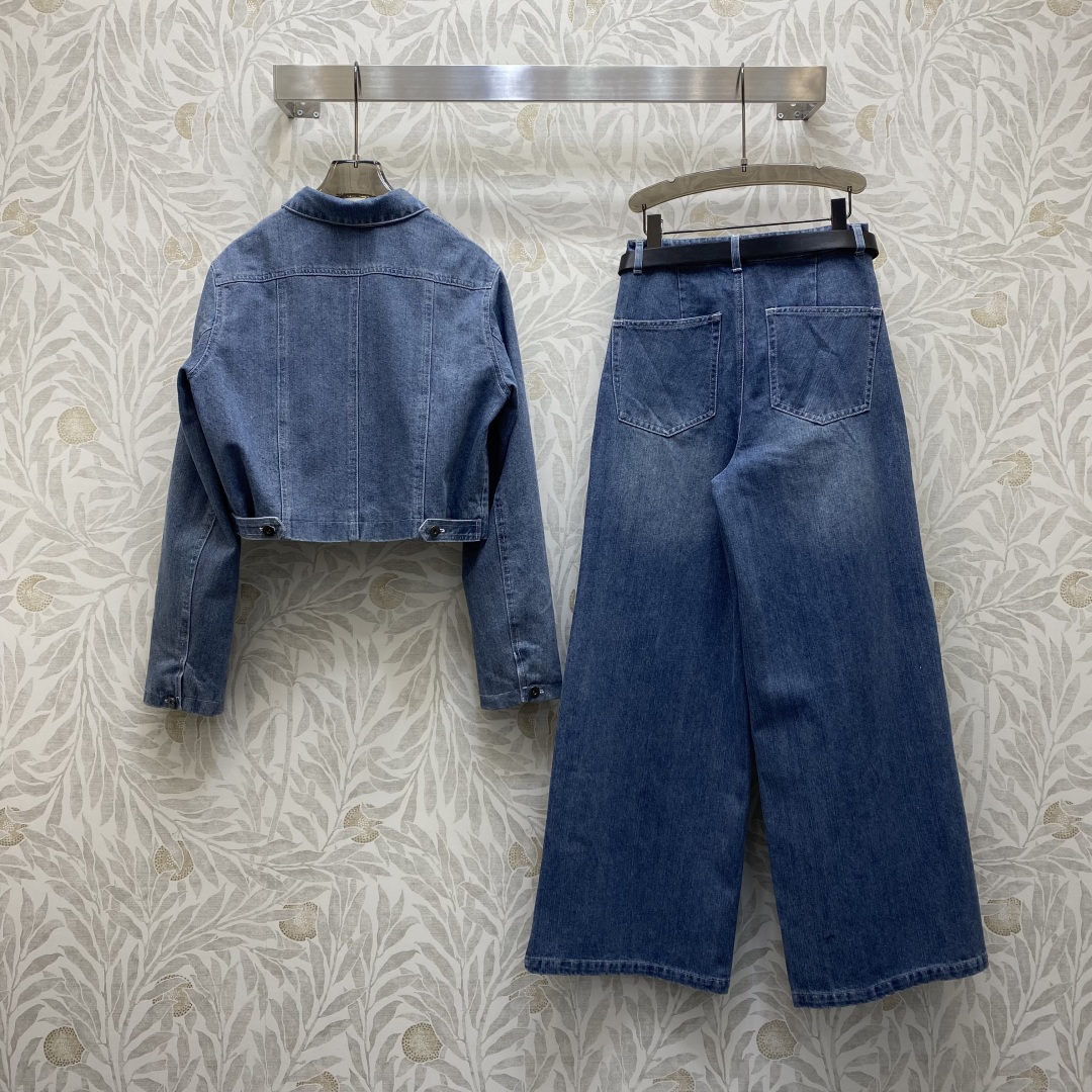 New VaFW Gas-Buttoned Metal Coats: Original Hardcore Women’s Suit with Advanced Fabric - 图片 2