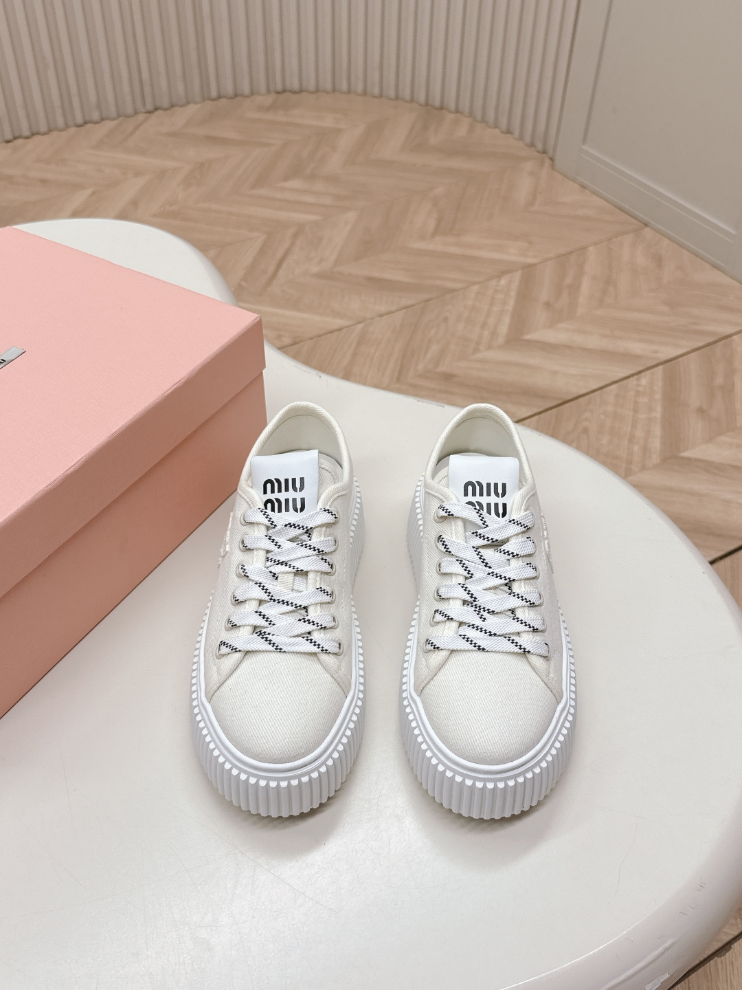 NO:231918,, Prada 2025 Spring New Style Thick-soled Cookies Shoes Latest Show Style, Classic Upgrade Comfort and Fashion Couple Each color is good, design and matching different styles. Original custom fabric of upper, original custom sheepskin inner lining, original open mold-on-slip unslip sole Size 35-40, casual shoes/sports shoes, prada, prada, sneakers, sheepskin19860909,  Prada 普拉达2025春新款 厚底饼干鞋 最新走秀款,经典升级 舒适度与时髦度并存 每个颜色搭配都好看,设计搭配不同风格需求 鞋面原版定制布料 内里原版定制羊皮内里 大底原版开模防滑大底 码数 35-40,休闲鞋/运动鞋,prada,prada,sneakers,sheepskin,Women's Shoes