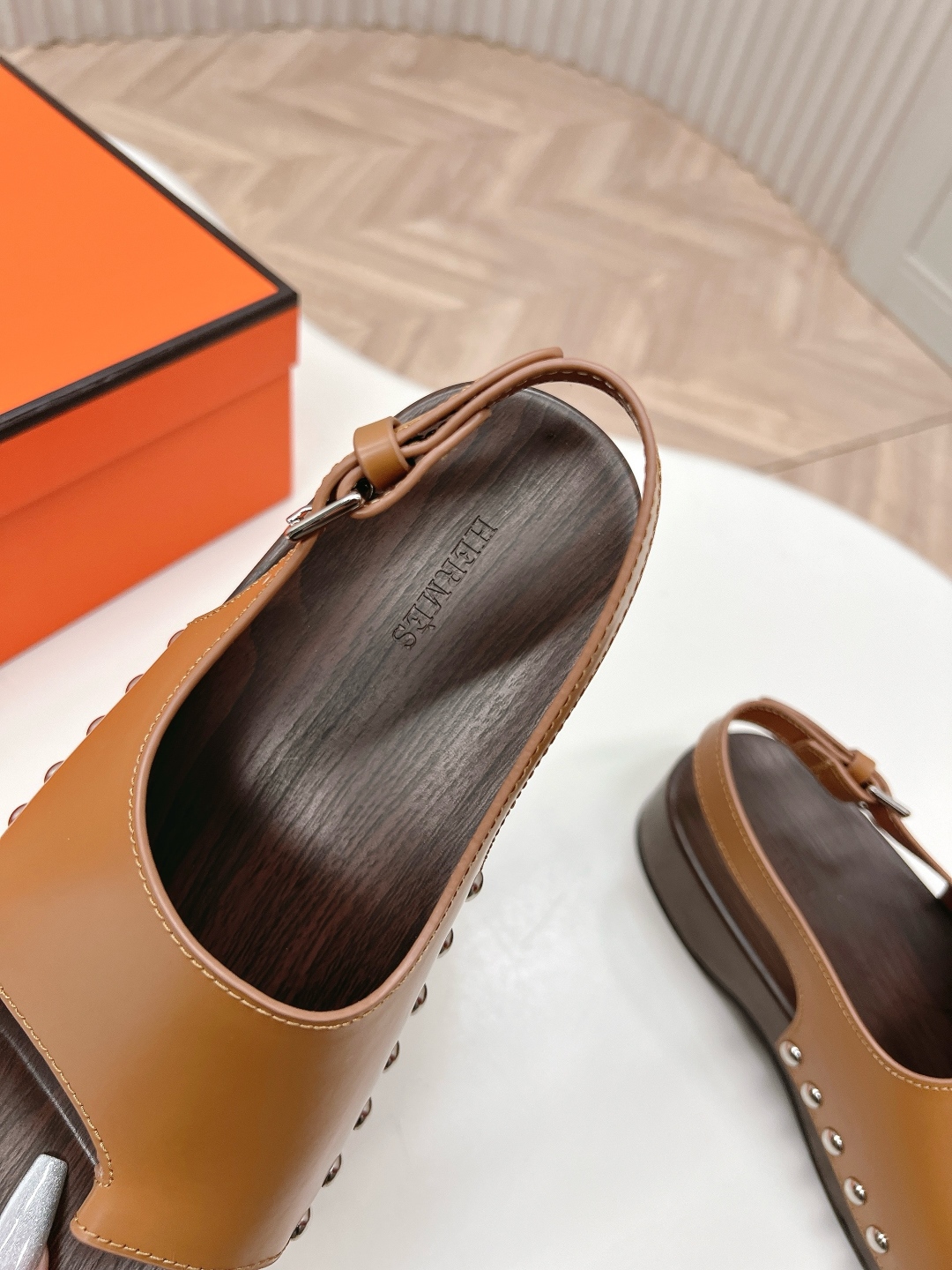 Hermès Kos Sandal: Leather Upper, Wood Platform, Adjustable Strap, Stud Detail 10 cmp i1741825273304 1375 0 8