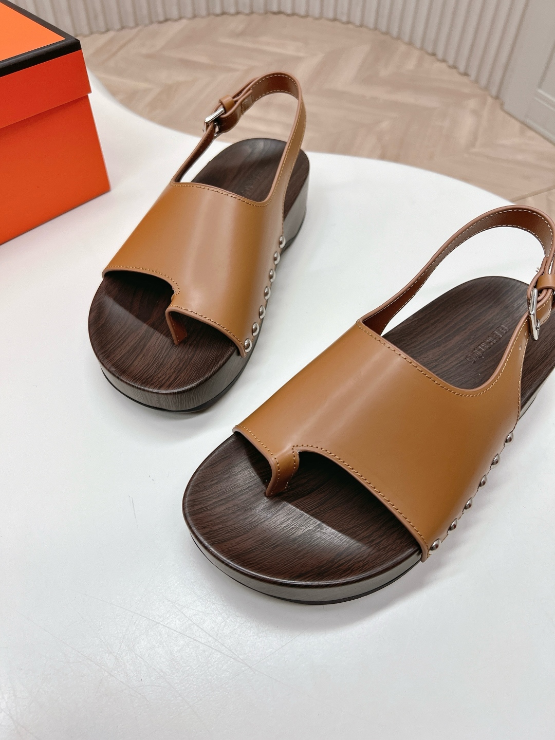 Hermès Kos Sandal: Leather Upper, Wood Platform, Adjustable Strap, Stud Detail 7 cmp i1741825273305 5822 0 4