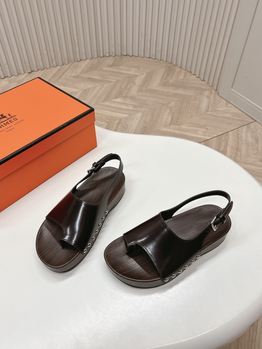 Hermes Kos Heeled Sandals H-shaped Leather Upper Adjustable Buckle Strap 5 cmp i1741825294249 7140 0 3
