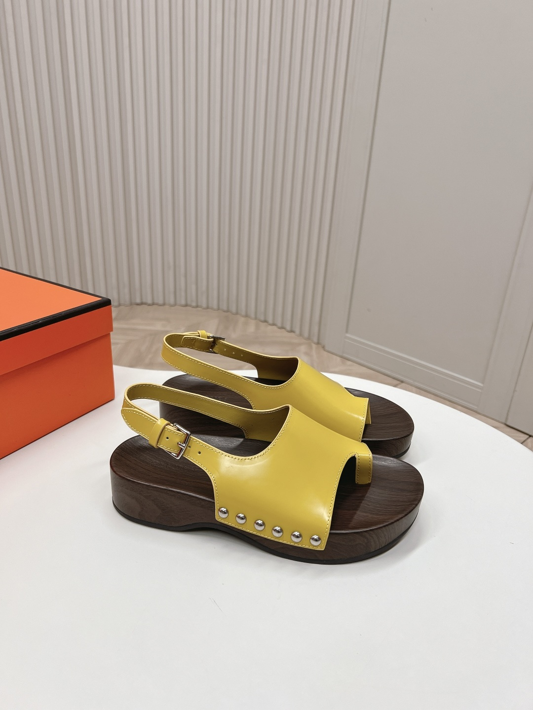 Hermès Hermes 爱马仕 2025新款 Kos二舅鞋H型厚底木底凉鞋拖鞋