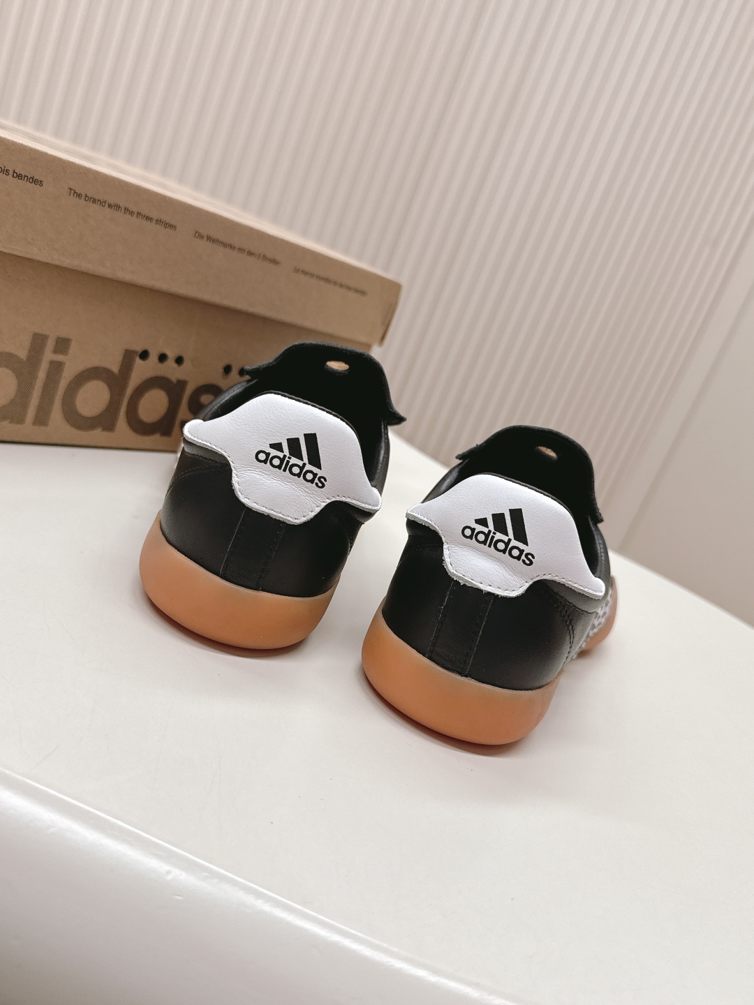 Adidas Taekwondo Shoes: Comfortable and Stylish Footwear for Training and Leisure - 图片 8