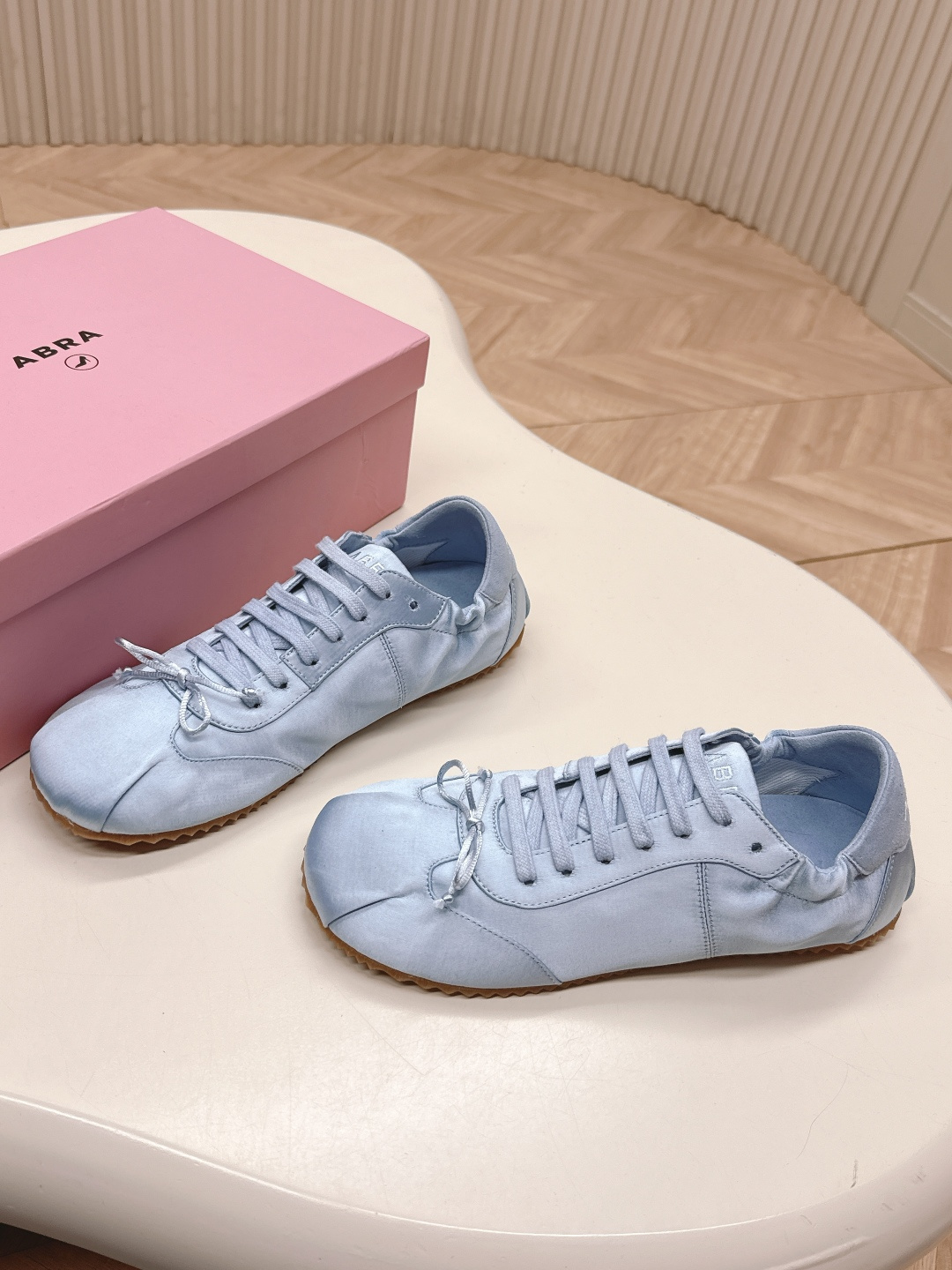 Stylish Spring Shoes: Real Silk P675 and Skin P750 Collection