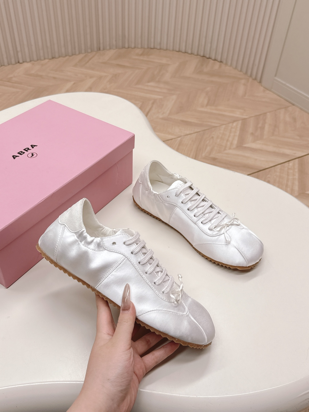 Stylish Ballet Shoes in Real Silk and Skin for Spring and Summer Fashion - 图片 5