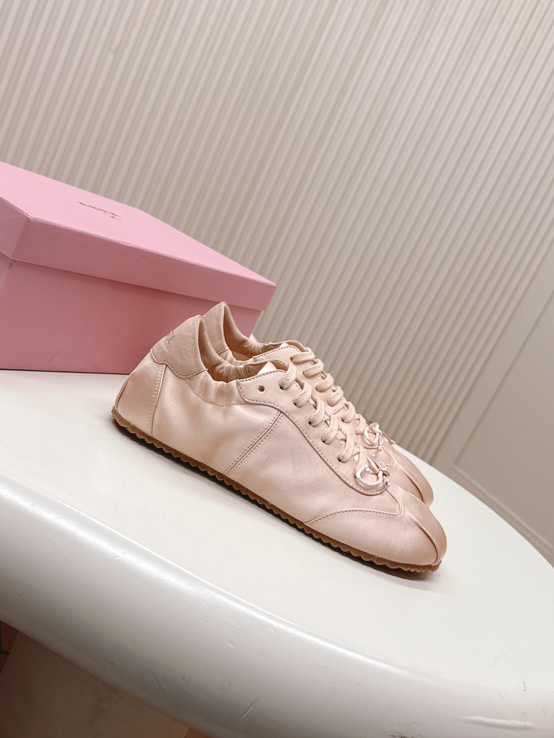 Silk P675 and Skin P750: Stylish Ballet Shoes for Spring and Summer Fashion - 图片 3