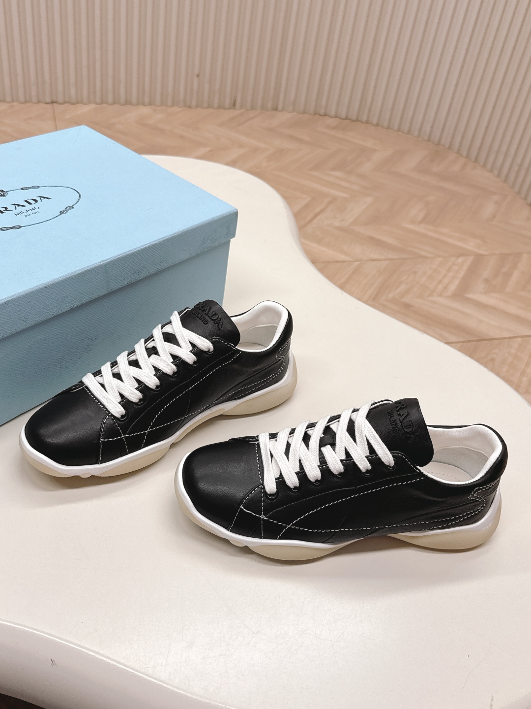 Prada 25SS Leather Sneakers - Stylish, Comfortable, and Breathable Design 5 cmp i1745222904552 480 0 2