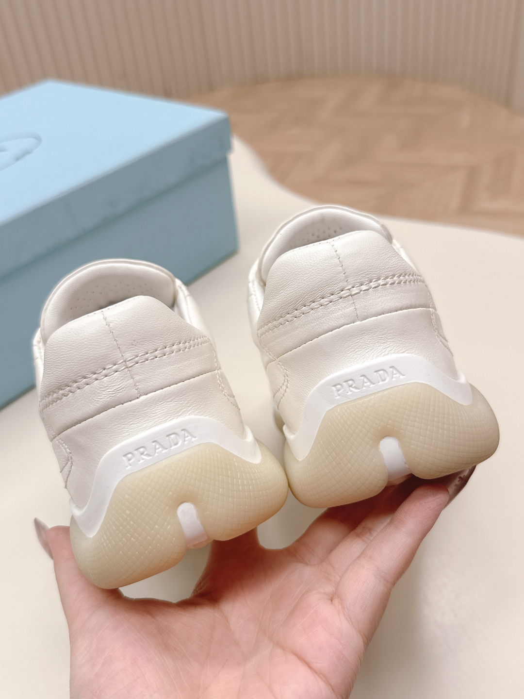 Prada 25SS Women's Leather Sneakers, White, Fashionable, Comfortable and Breathable 10 cmp i1745223002886 1334 0 8