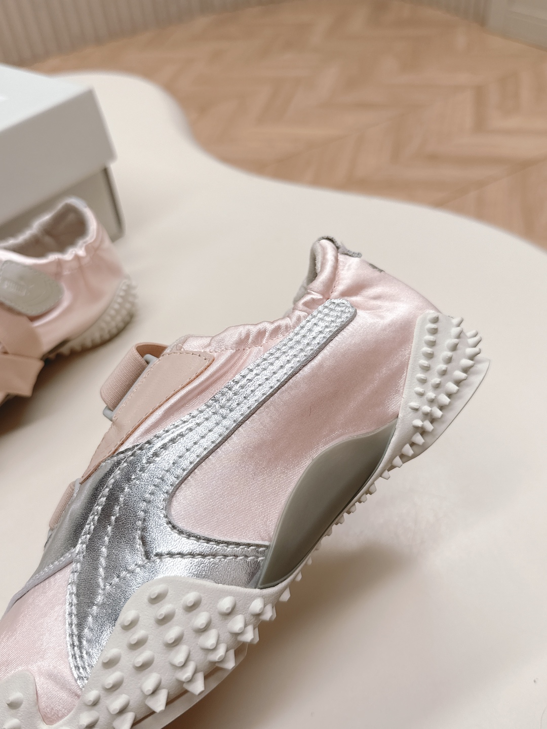 PUMA Mostro Power & Grace: Fairy-Inspired Spring Shoes for Comfort and Style - 图片 7