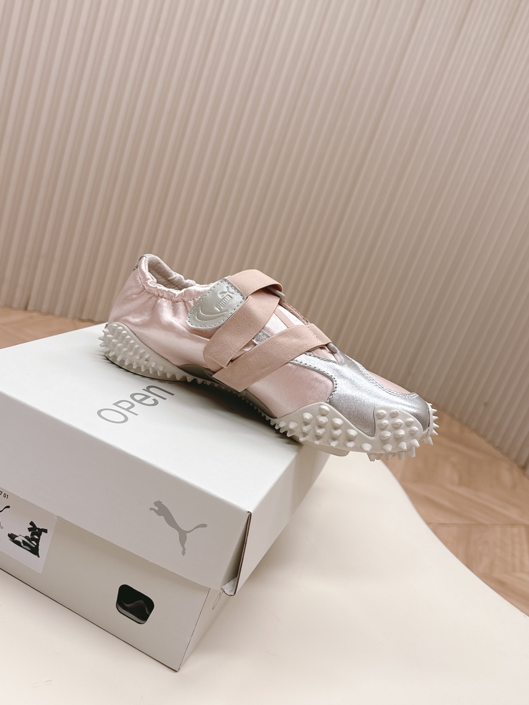 PUMA Mostro Power & Grace: Fairy-Inspired Spring Shoes for Comfort and Style - 图片 4