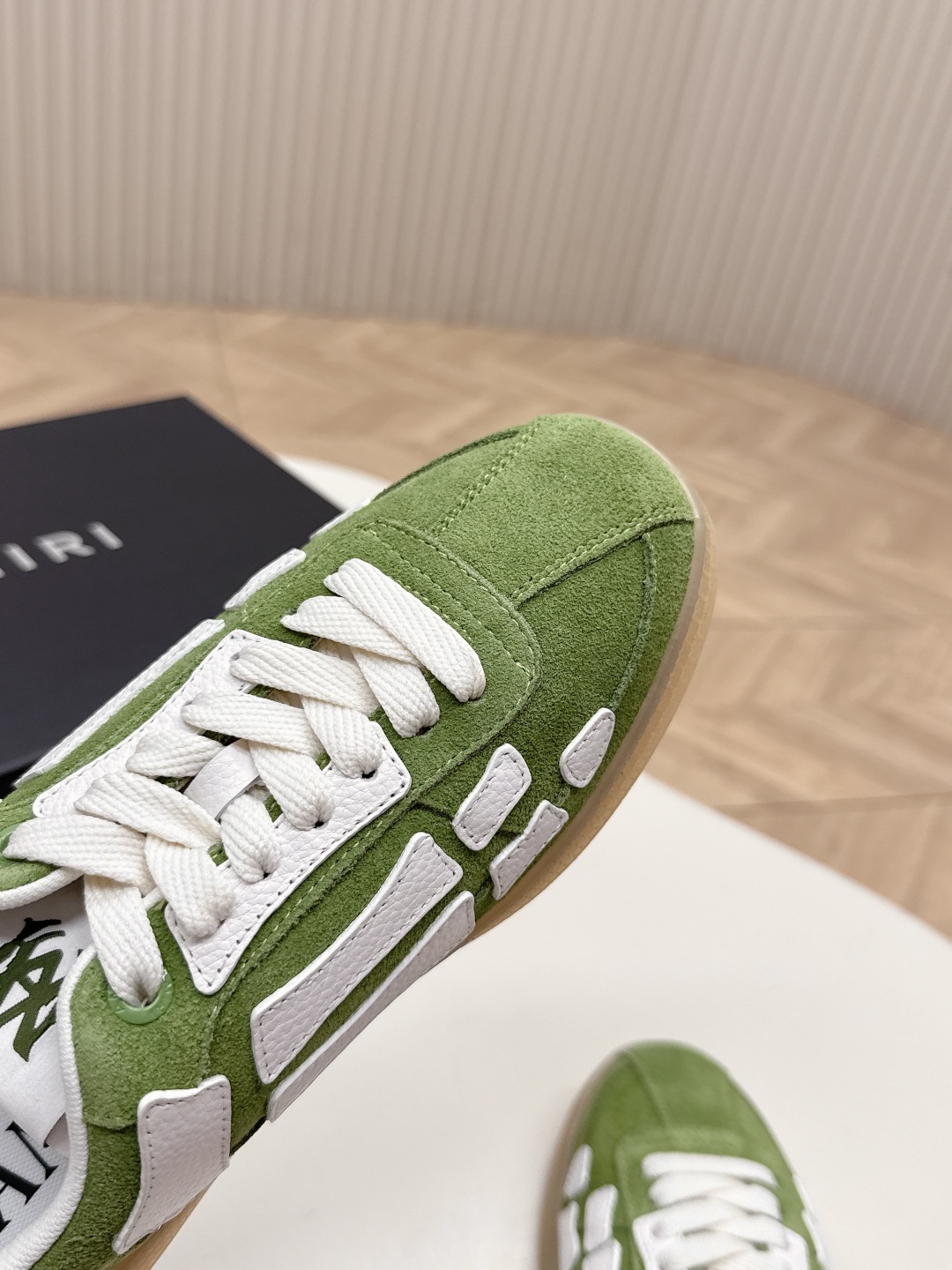 New 2025 AMRI Elmi Bone Boots: Classic Fashion with Bone Patterns - 图片 8