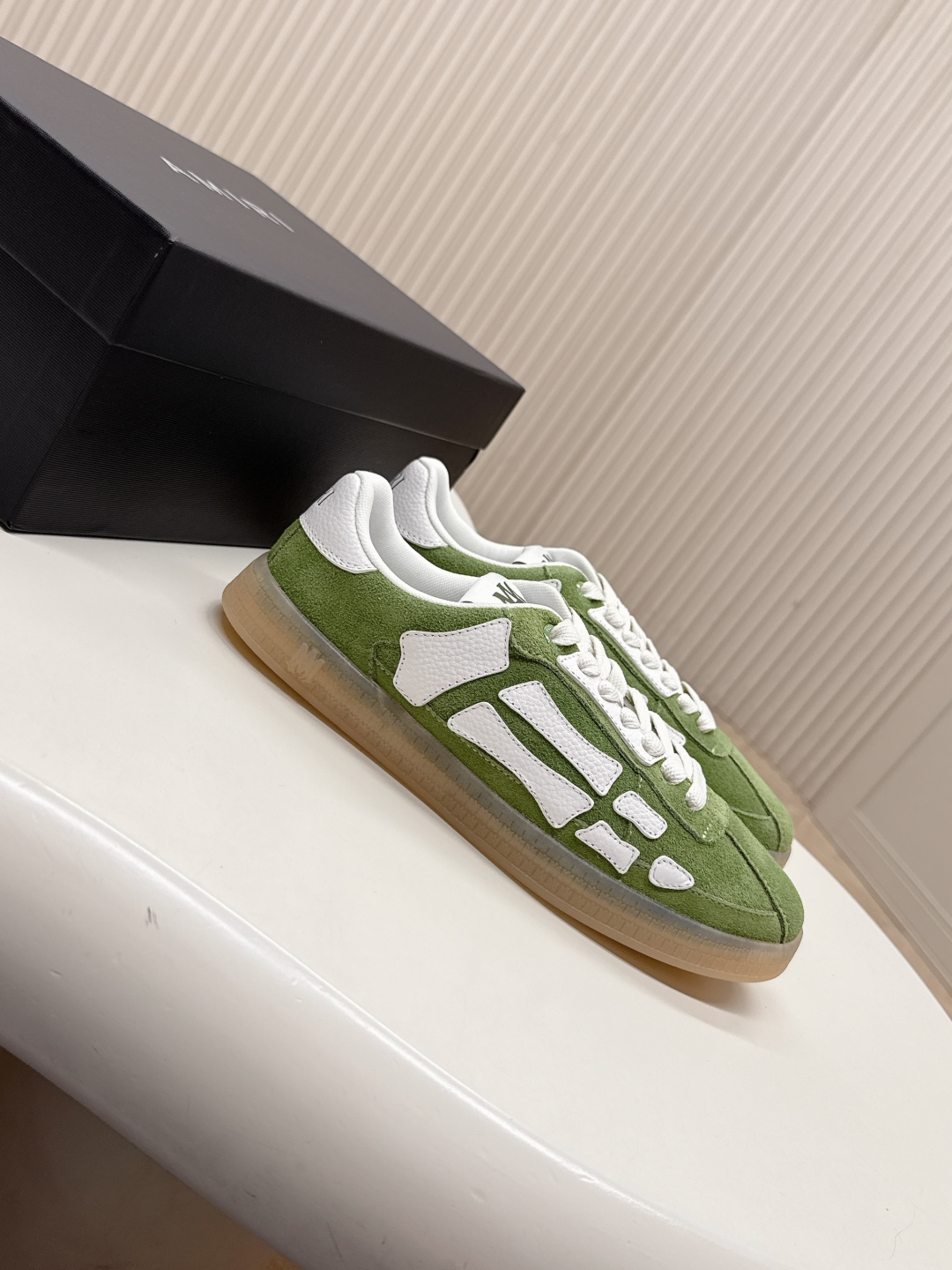 New 2025 AMRI Elmi Bone Boots: Classic Fashion with Bone Patterns - 图片 4